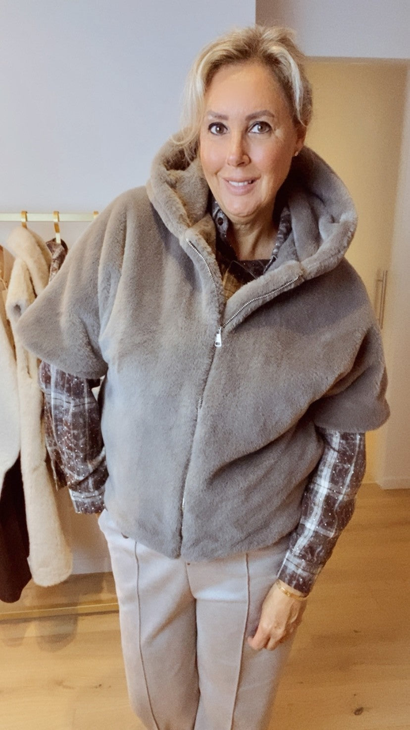 JAS COZY FAUX FUR TAUPE